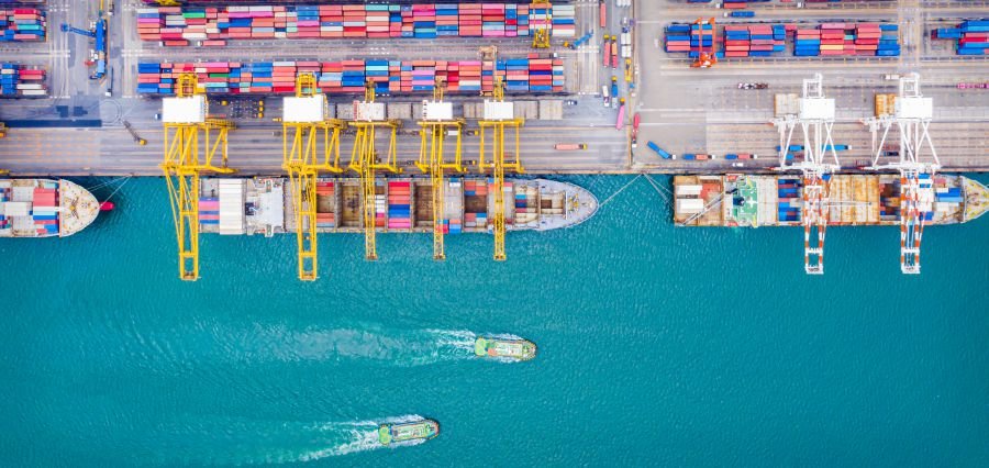 You are currently viewing Singapore port handles record 44.66 million TEUs in 2025 as maritime activity surges
